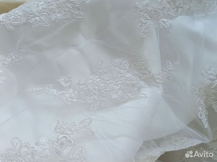 Свадебное платье кружевное 40-42-44