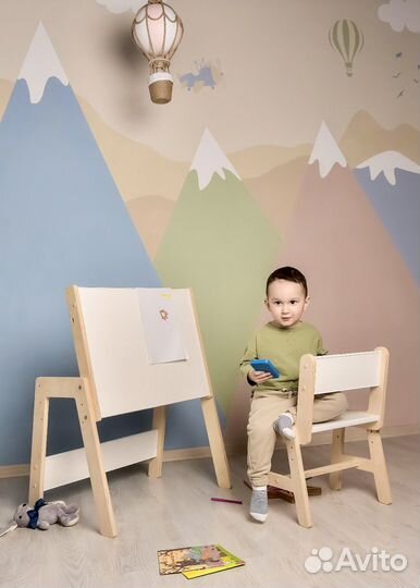 Детский стол и стул
