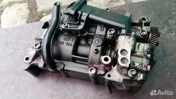 Масляный насос с балансировочными валами VAG