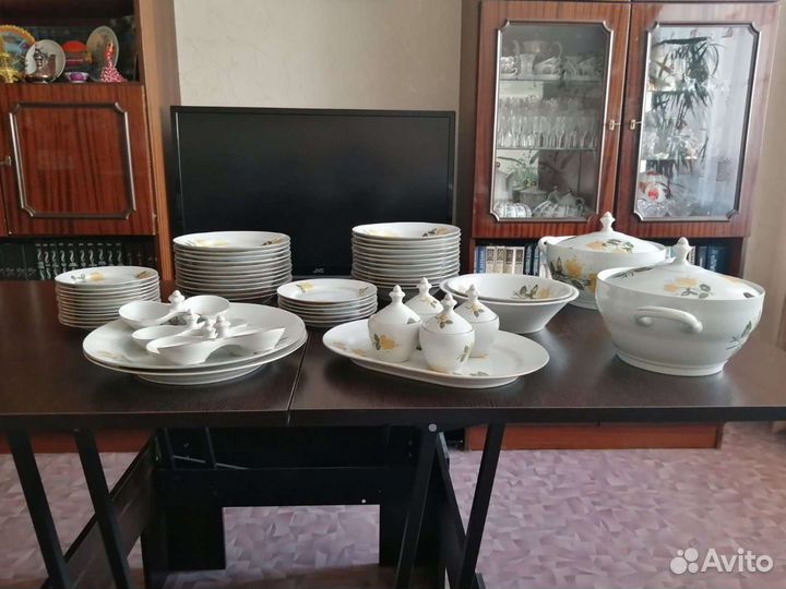 Сервиз столовый на 12 персон