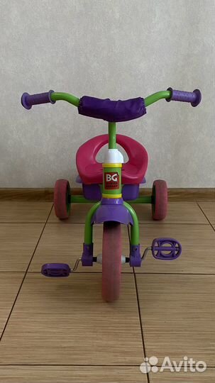 Детский трехколесный велосипед