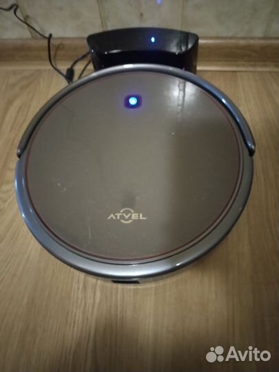 Робот пылесос