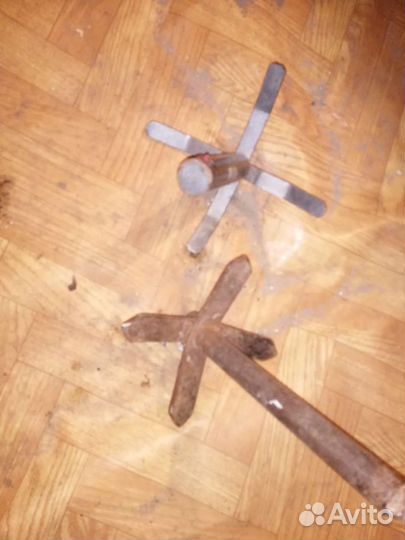 Якорь для лодки