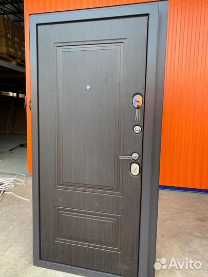 Дверь входная 10см «Арктика- св» Венге