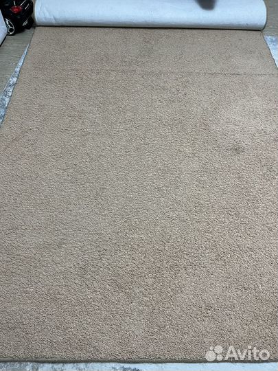 Палас (ковролин с ворсом)