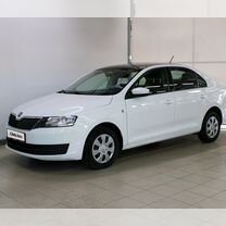 Skoda Rapid 1.6 MT, 2016, 117 483 км, с пробегом, цена 1 075 000 руб.