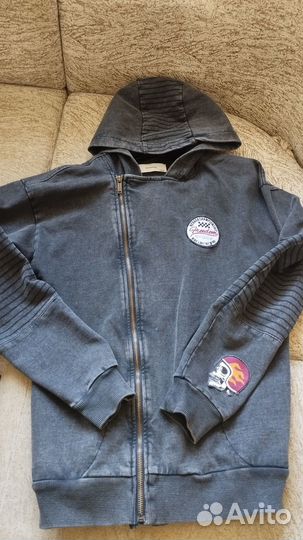 Худи с капюшоном на молнии