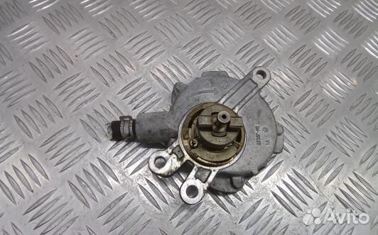 Насос вакуумный toyota avensis T27 (PEA10TW01)