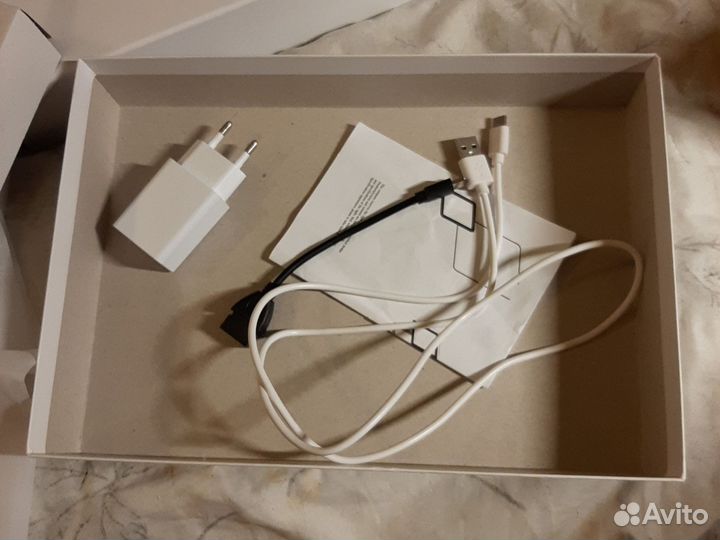 Планшет новый