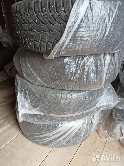 Pirelli Formula Ice 225/65 R17