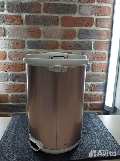 Термопот Kitfort KT-2508, белый