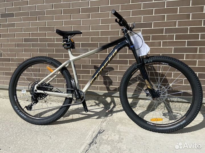 Велосипед Stinger Quest EVO