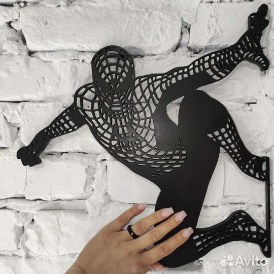 Панно из дерева