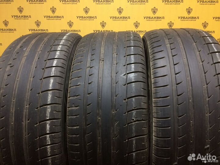 Triangle Sportex TSH11 235/45 R18 98Y