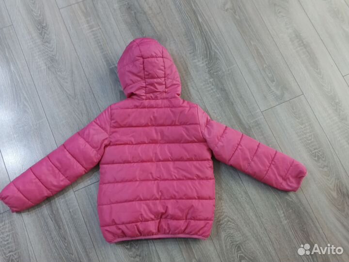 Демисезонная куртка в отличном сост, р 140