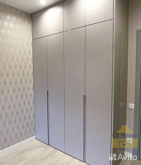 Стенка в гостиную