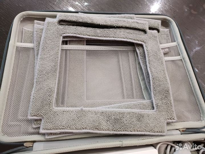 Робот мойщик окон Hutt w66