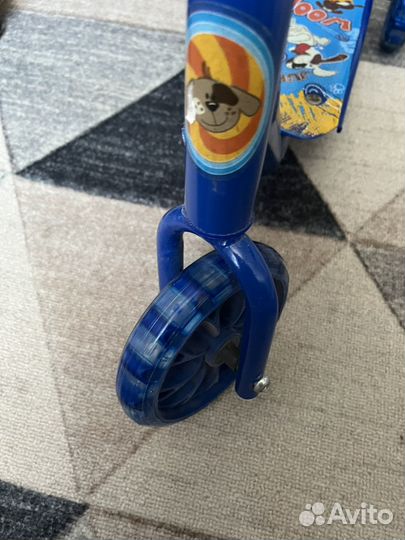 Самокат детский трехколесный