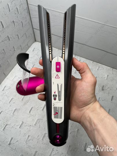 Выпрямитель для волос Dyson новый Premium