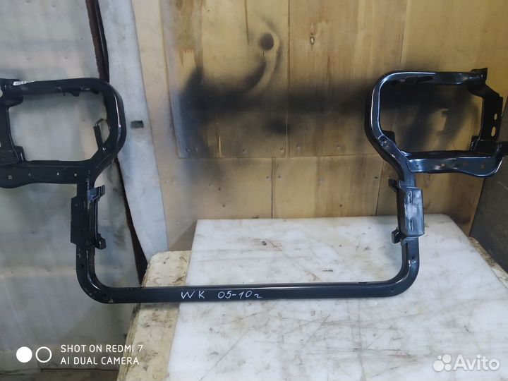 Панель передняя Jeep Grand Cherokee wk