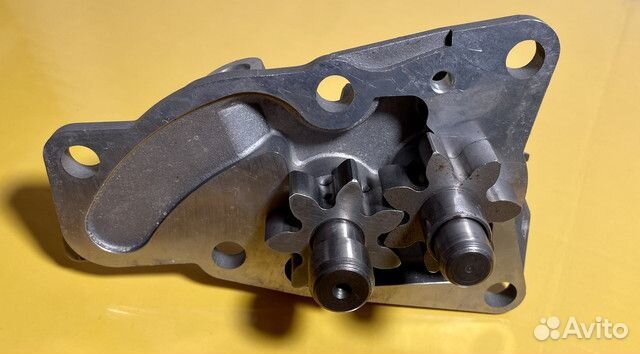 Масляный насос komatsu 6D95 / S6D95L / 4D95/ S4D95 (21T-12mm)