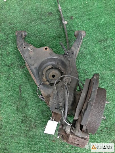 Ступица задняя правая mitsubishi grandis