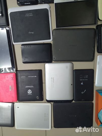 Планшет на запчасти