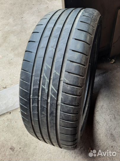 Bridgestone Alenza 001 235/55 R18