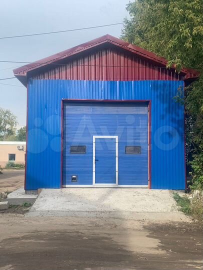 Гараж, > 30 м²