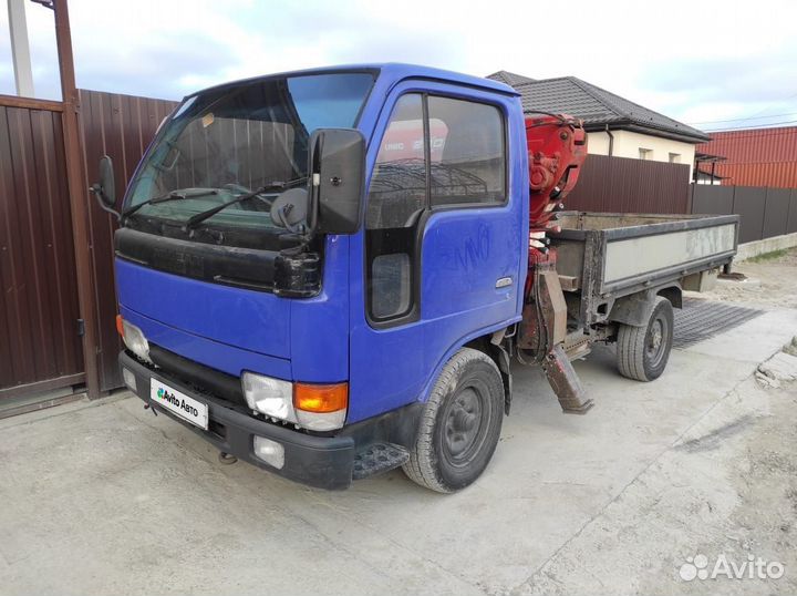 Nissan Atlas бортовой, 1995