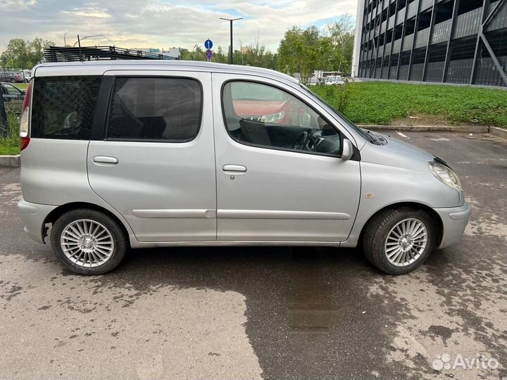 Toyota Funcargo 1.5 AT, 2002, 230 000 км