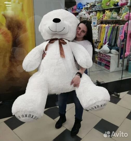 Плюшевый медведь