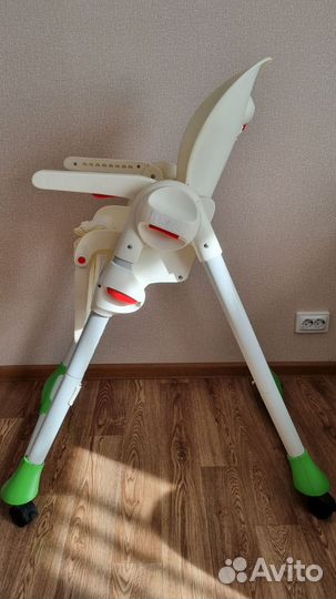Стульчик для кормления chicco