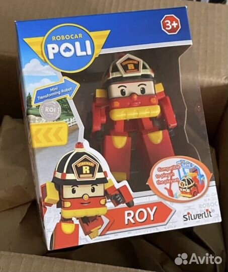 Робокар Поли, Рой и Хелли