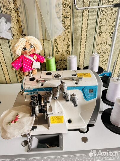 Швея на дому, пошив штор, мелкий ремонт одежды