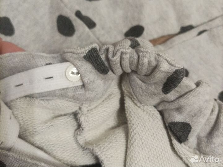 Брюки для девочки примерно на 122 см