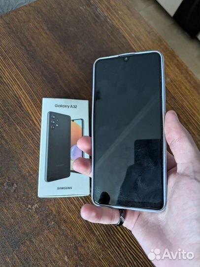 Samsung Galaxy A32, 4/64 ГБ