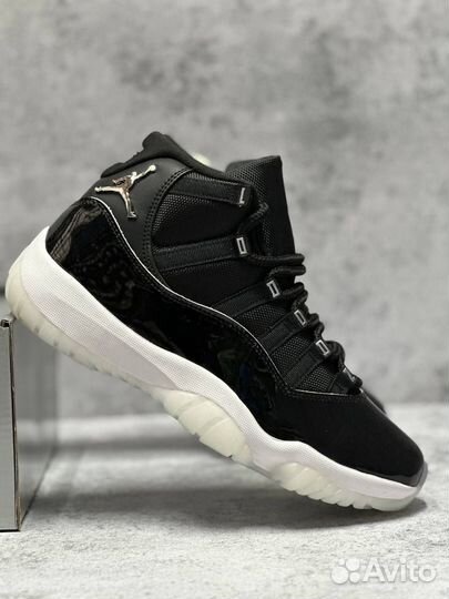 Nike Air Jordan 11 Retro