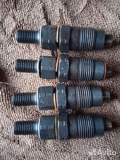 Форсунки mazda bongo friendee 2,5 дизель