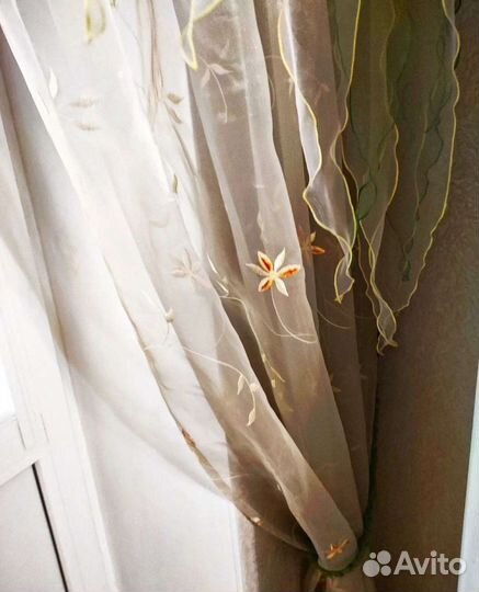 Шторы тюль с асимметричным ламбрекеном