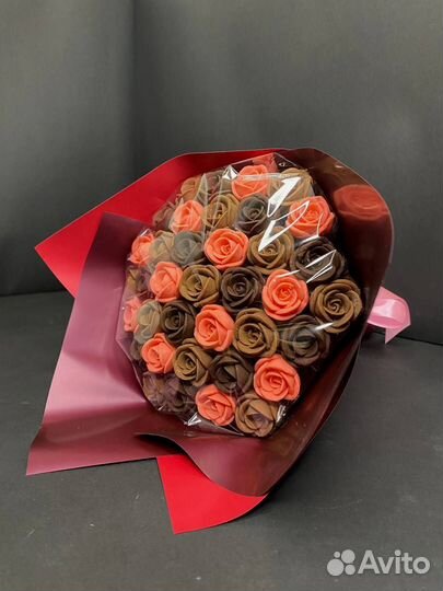 Шоколадные Розы - 37 шт в Букете