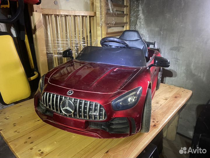 Детский электромобиль