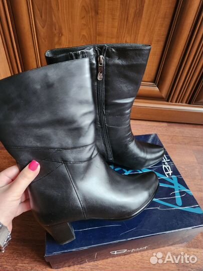 Сапоги весенние женские новые кожа 38 размер