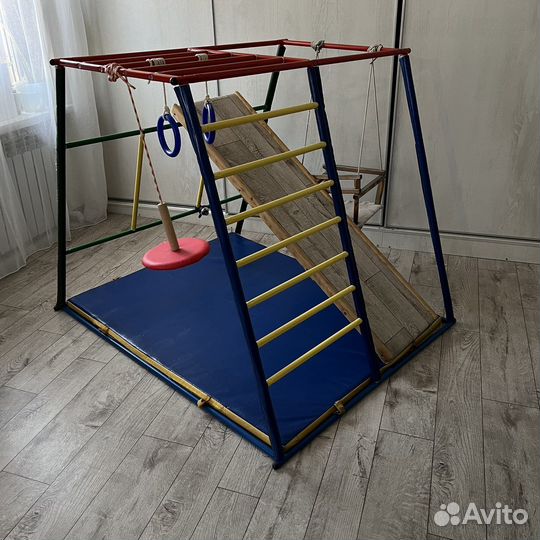 Детский спортивный комплекс 