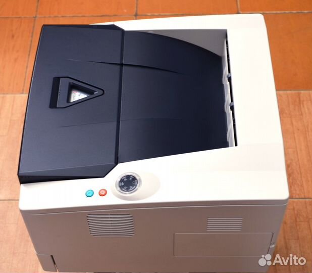 Принтер kyocera ecosys P2035d Почти новый