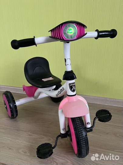 Велосипед детский трехколесный