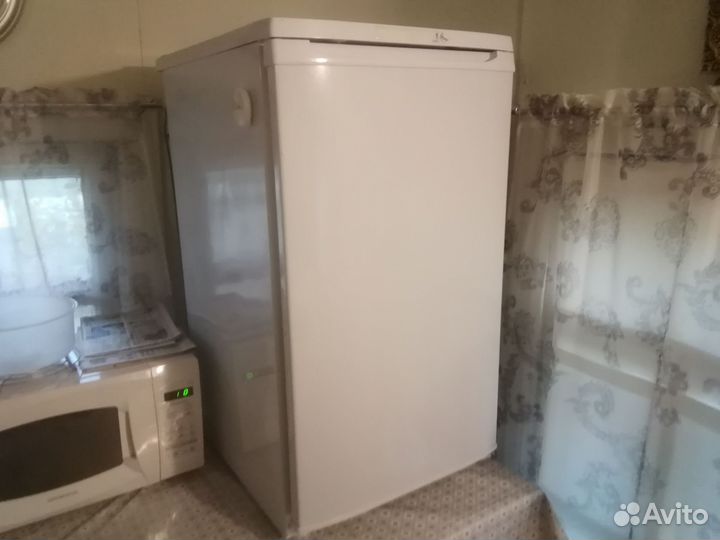 Холодильник Бирюса 108