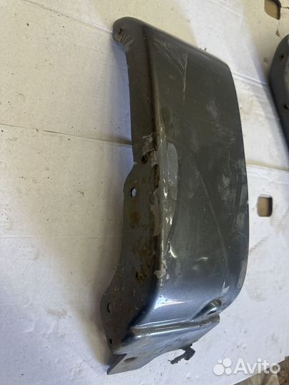 Накладка левого крыла