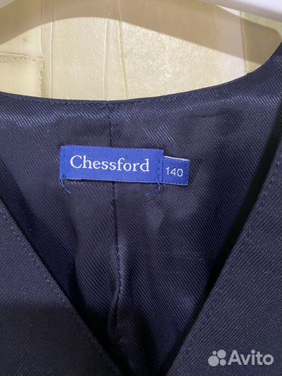 Жилет безрукавка 134-140 рост