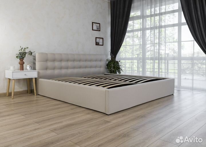 Кровать с матрасом 180х200 двуспальная